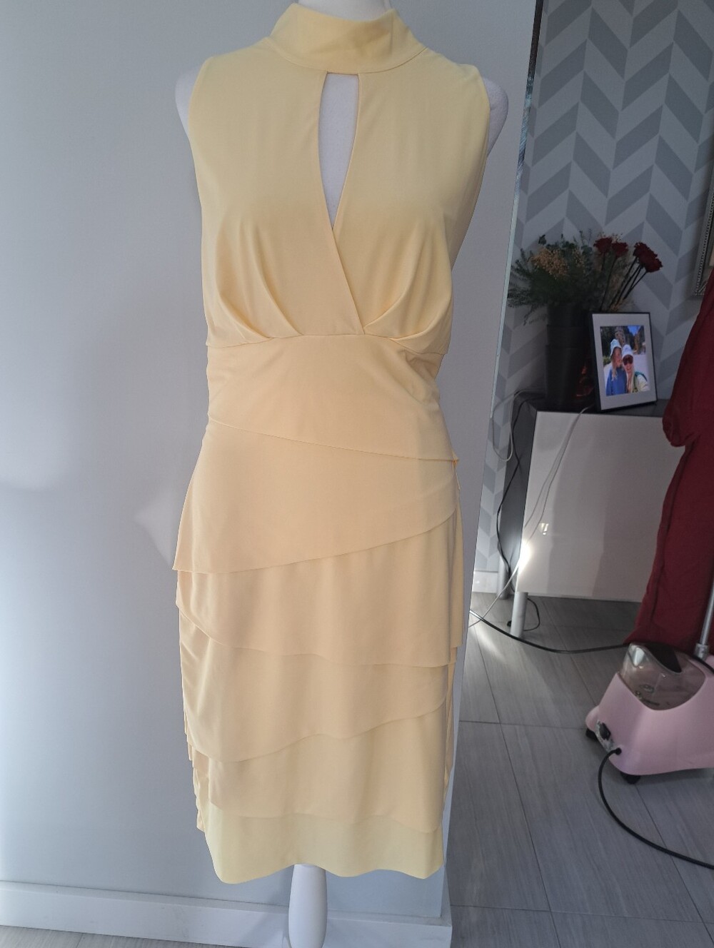 NWT WHBM Elegant Yellow Sleeveless Layered Midi Dress Mockneck Stretchy Comfort
